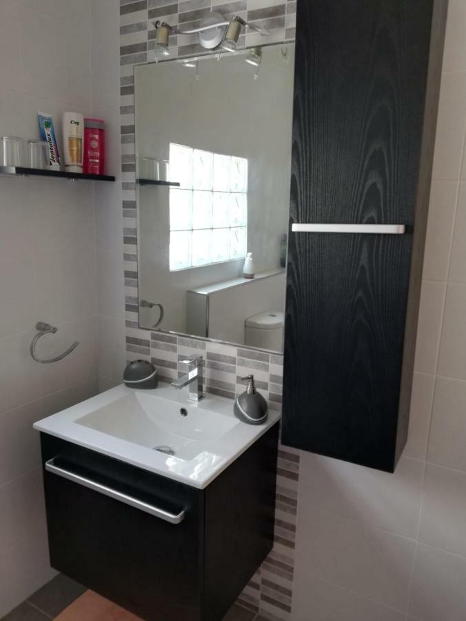 Studio Apartment With Private Terrace, Jacuzzi & Views Mosta Εξωτερικό φωτογραφία